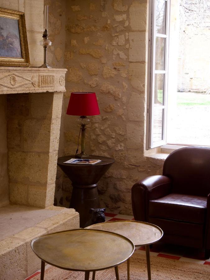 Saint-Sulpice-de-Faleyrens Gite Avec Piscine, Chateau De Lescours, St-Emilion المظهر الخارجي الصورة